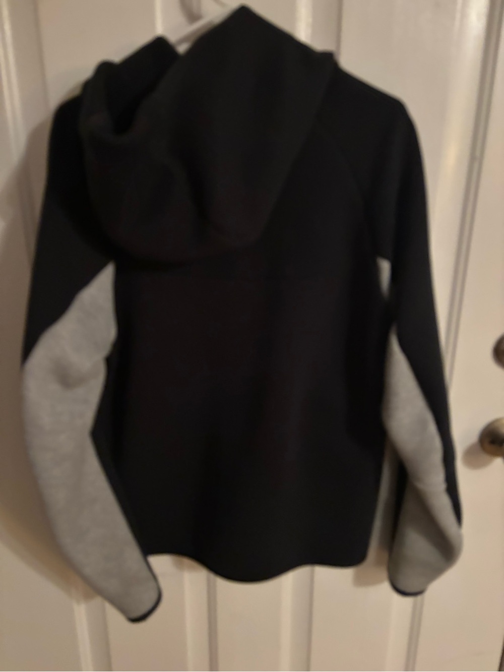 Nike Tech Jacket - Picture 2 of 3
